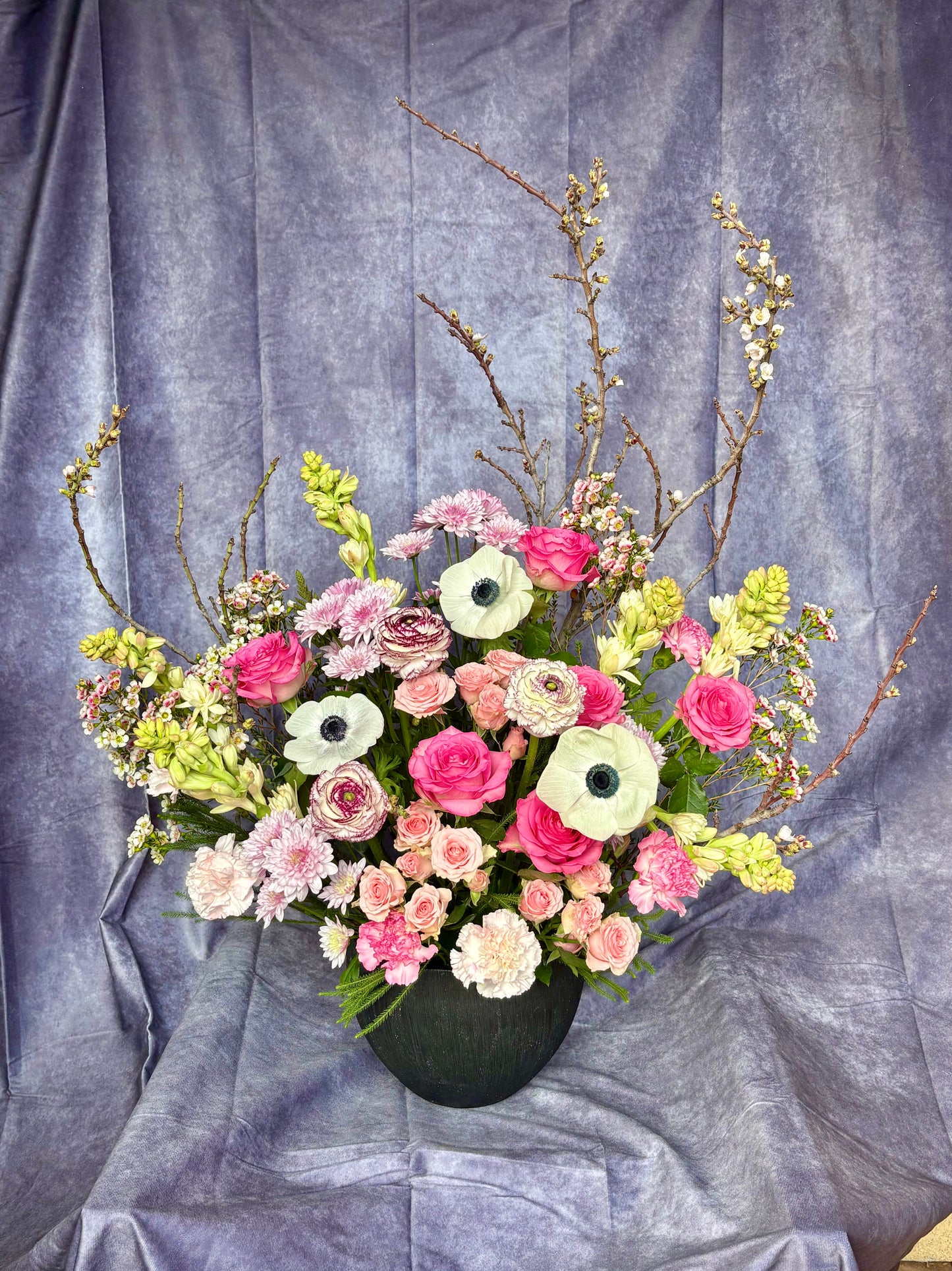 SAKURA – Cherry Blossom-Inspired Branch Arrangement by Ichirin