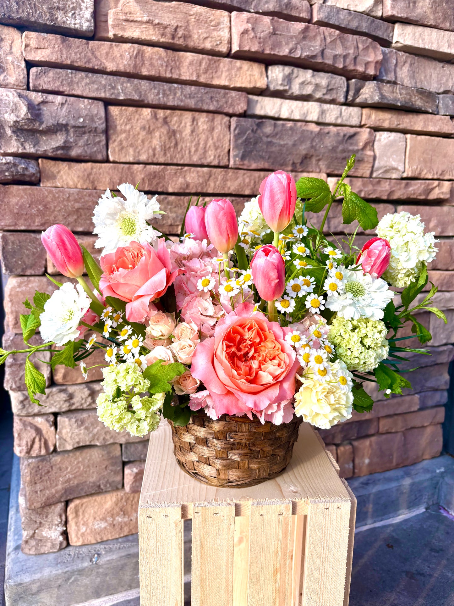 Mother's Day Style "LARGE ARRANGEMENTS with VASE"